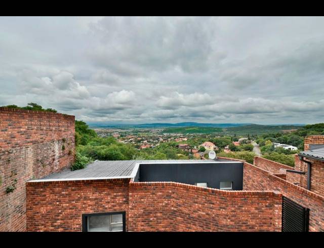 1 BEDROOM PROPERTY TO RENT IN GLENVISTA